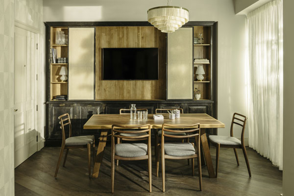 The Study, a smaller meeting in The Apartment at The Hoxton, Southwark