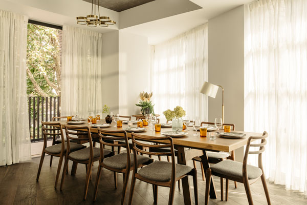 Conservatory meetings and events space in The Apartment