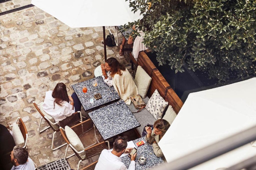 Paris Courtyard Area