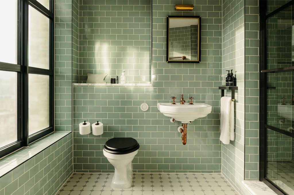 Large bathroom in Southwark