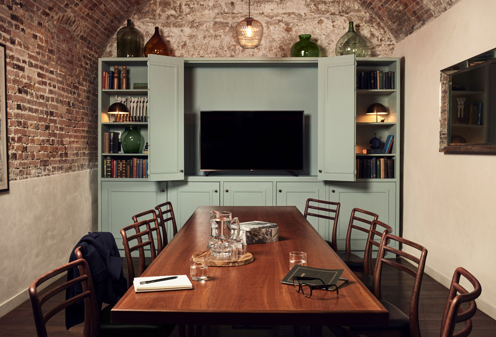 Le Vestibule meeting space in The Hoxton, Paris