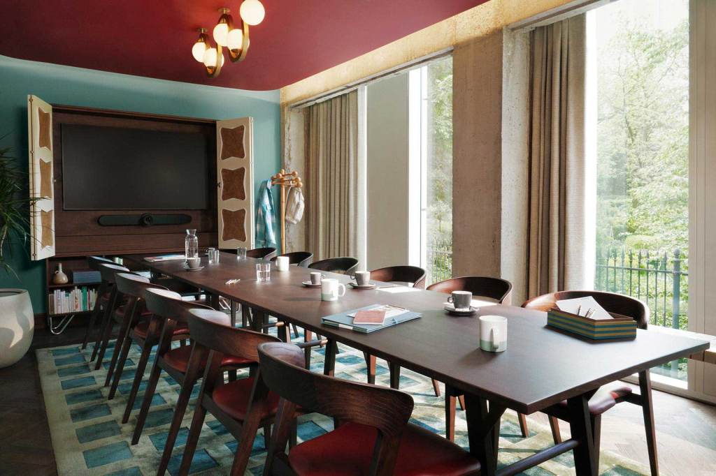 The play room at Brussels laid out for a board meeting.