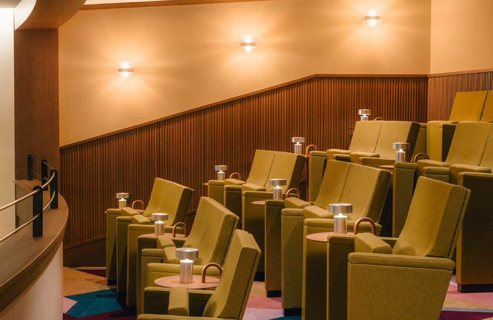 side view of the green chairs on the balcony.